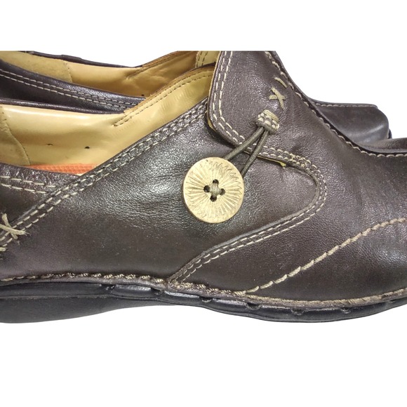 Clarks Artisan Unstructured Brown Leather Button Accent Slip On Loafers 7.5M - Picture 6 of 10